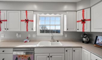 10616 Trevor Dr, Aurora, IN 47001