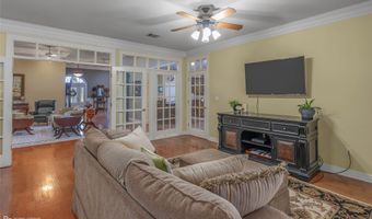 400 Crouch Rd, Benton, LA 71006