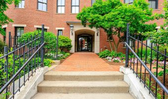 40 College St 204C, Burlington, VT 05401