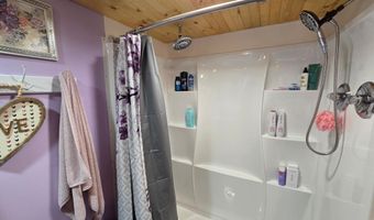 217 5TH St, Alpha, MI 49902