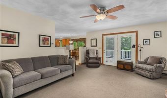 15 Secluded Dr, Narragansett, RI 02882
