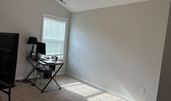 1375 Whitney Dr, Aberdeen, NC 28315