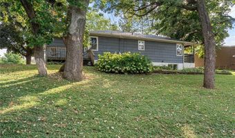 120 Ridge Rd, Albert Lea, MN 56007