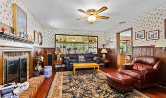 141 EMBILL Dr, Blakeslee, PA 18610