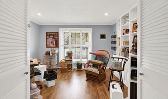 639 W Banta Rd, Indianapolis, IN 46217