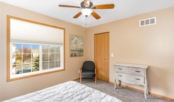 15537 Foghorn Ln 45, Apple Valley, MN 55124