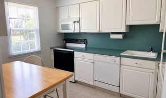 26 Harbor Rd N, Amityville, NY 11701