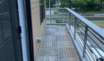 29 Burgess Pkwy 203, East Providence, RI 02914