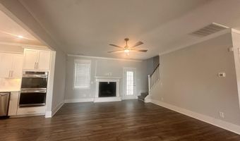 201 Thistleberry Dr, Aberdeen, NC 28315