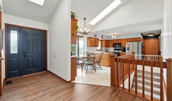 704 Redding Rd, Angola, IN 46703