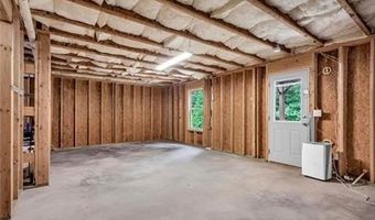825 Streamview Way, Alpharetta, GA 30004