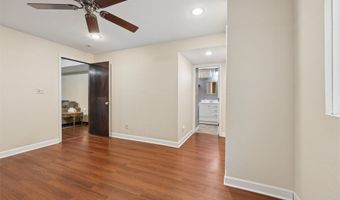 636 Garden Rd, Ames, IA 50010