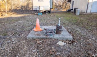 749 State Highway Hh, Alton, MO 65606