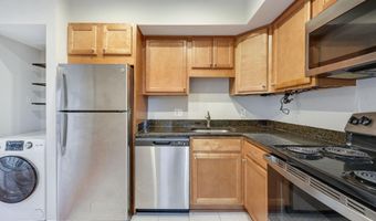 3232 S 28TH St 202, Alexandria, VA 22302