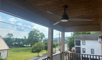 2330 Riverside Dr, Cincinnati, OH 45202
