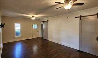 620 E Prairie Ln, Ash Grove, MO 65604