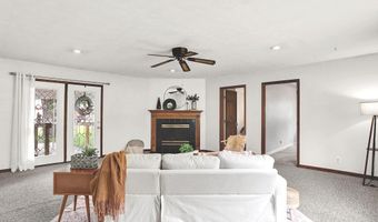 405 E Howard Ave, Arcadia, IN 46030