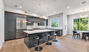 636 W Lemon, Arcadia, CA 91007