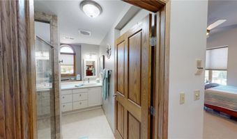 212 Broadway Ave N C1, Albert Lea, MN 56007