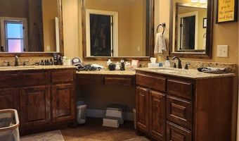 1705 SW Hayfield Ave, Bentonville, AR 72713