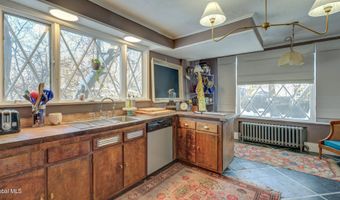 375 W Main St, Amsterdam, NY 12010