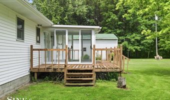 9211 Folkert Rd, Algonac, MI 48001
