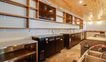126 Main St, Bay St. Louis, MS 39520