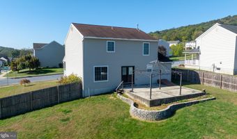 504 LONGVIEW Dr, Reading, PA 19608