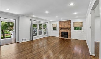 8109 BAINBRIDGE Rd, Alexandria, VA 22308