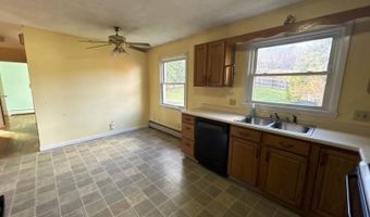 131 Berlin St, Barre, VT 05641