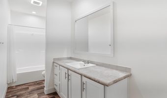 10790 Downhill Dr, Belle Fourche, SD 57717