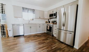 817 N 685 E, Basalt, ID 83218