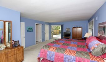 6900 HEATHERHILL Rd, Bethesda, MD 20817