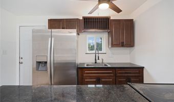 215 S 11th St, Aransas Pass, TX 78336