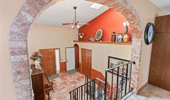 150 Lake Dr E, Annandale, MN 55302
