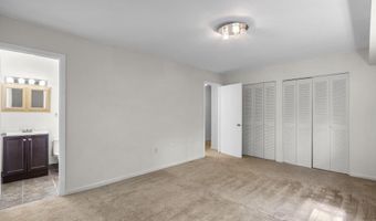 10643 WEYMOUTH St 103, Bethesda, MD 20814