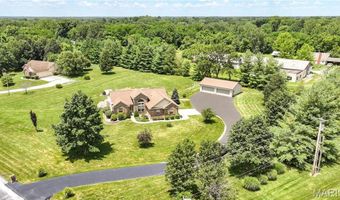 101 Serenity Dr, Alton, IL 62002