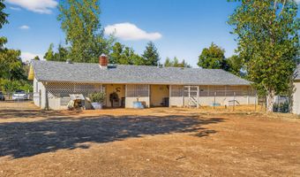 17201 Flowers Ln, Anderson, CA 96007