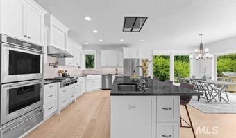 2177 W Winter Camp Dr, Boise, ID 83703