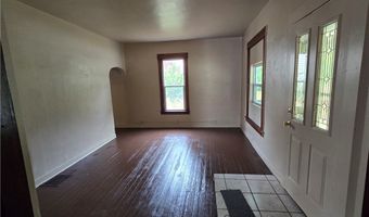 153 Ridgewood Dr, Amsterdam, OH 43903