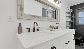 617 N School St, Amanda, OH 43102