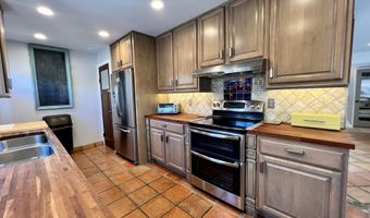 37801 N CAVE CREEK Rd 23, Cave Creek, AZ 85331