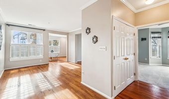 15610 EVERGLADE Ln E202, Bowie, MD 20716