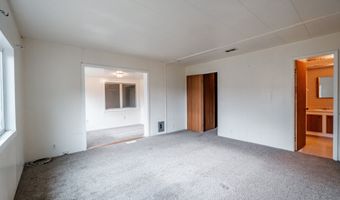 24333 VAUGHN Rd, Veneta, OR 97487