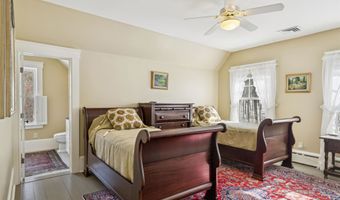 5893 Stage Rd, Barnard, VT 05031