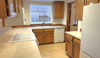 570 VELOPA Ct, Brookings, OR 97415