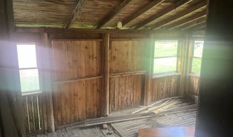 22 Church St, Burke, VT 05871