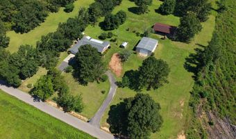 154 Perry Ln, Atmore, AL 36502