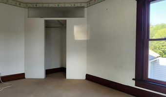 538 N Main St, Ada, OH 45810