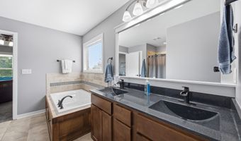 319 31st St SW, Altoona, IA 50009